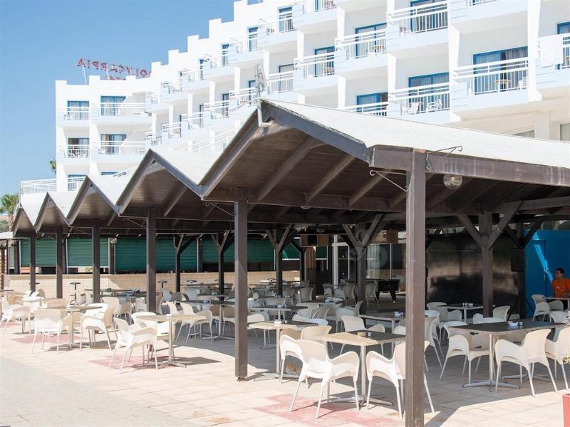 Polycarpia Hotel Pernera Eksteriør bilde